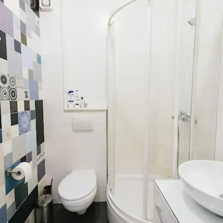 Charming And Cozy Studio Near City Center Novi Sad Exteriör bild