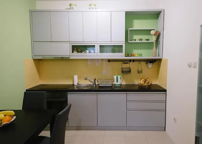 Charming And Cozy Studio Near City Center